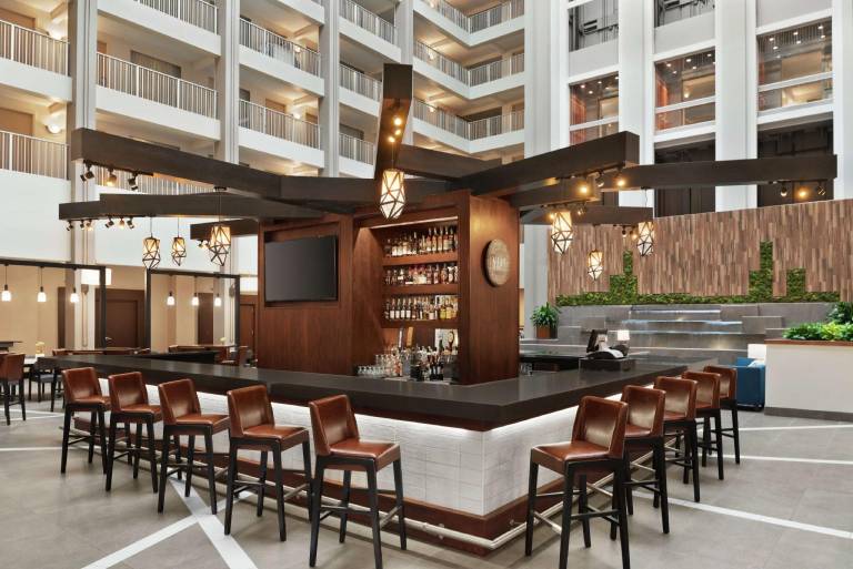 Embassy Suites by Hilton Cincinnati RiverCenter — photo 3