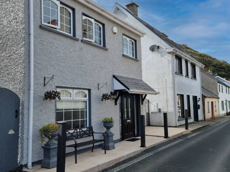 Passage East Holiday Home Parade Square