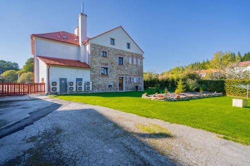 Rental apartment with garden & barbeque in Cesky Krumlov
