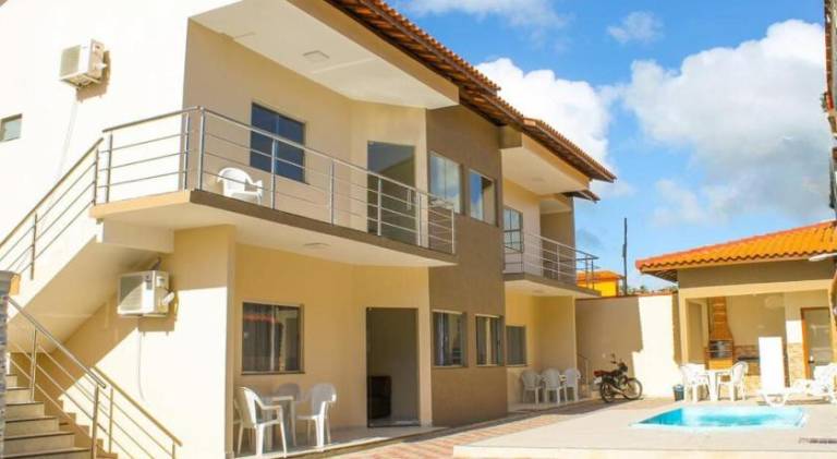 Apartment with grill & pool in Porto Seguro