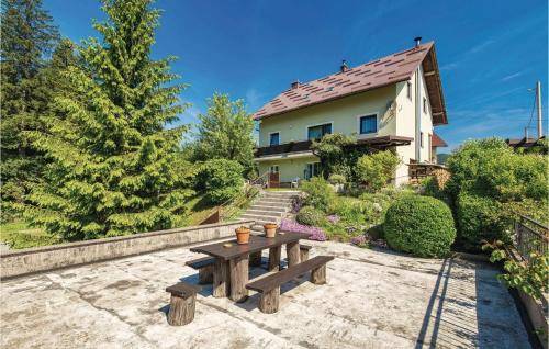 Apartma Risnjak