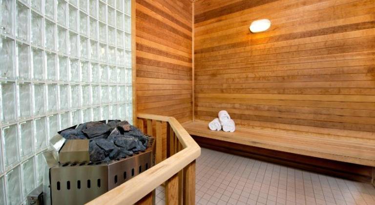 Gold Eagle Lodge — photo 5