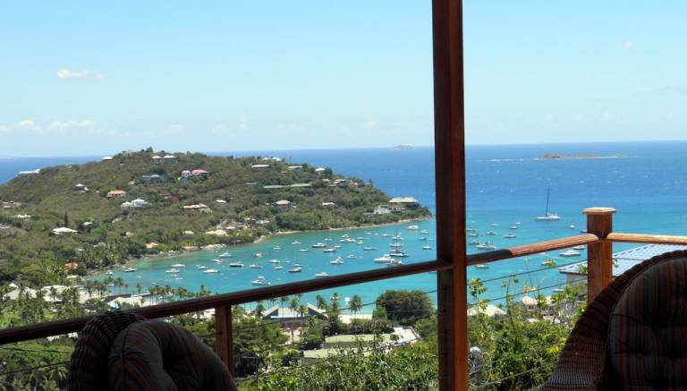 House Cruz Bay