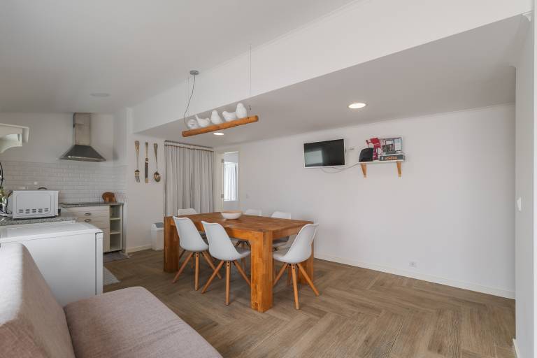 Holiday Home 'Between Mountain and Sea' with Mountain View, Private Terrace and Wi-Fi — photo 2