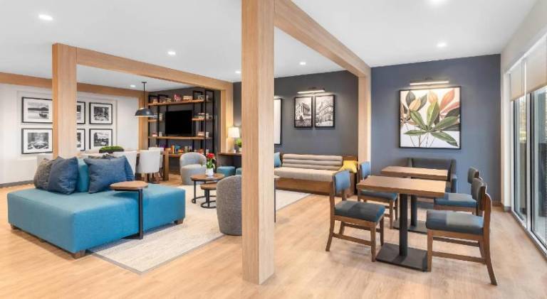 Everhome Suites Clarksville Ft Campbell Area by Choice Hotels — photo 2