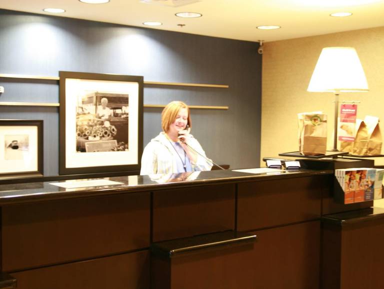 Hampton Inn Topeka — photo 5