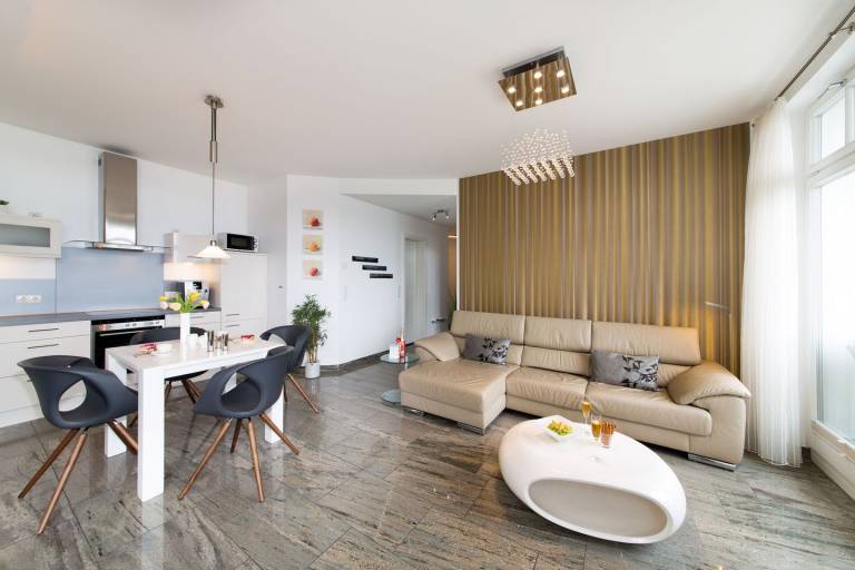 Strand-Oase: Luxuriöse Ferienwohnung mit Boxspringbett und Infrarotkabine — photo 3