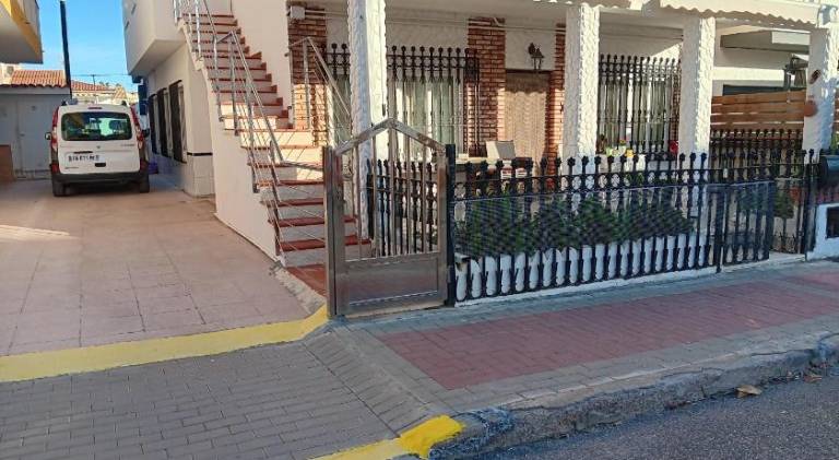Rental apartment with patio & barbecue | Beach nearby | Dogs allowed in Murcia