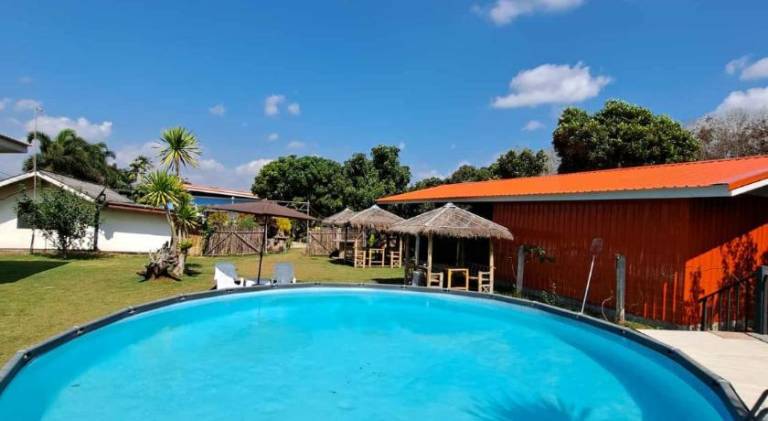 House with private pool, grill & patio | Pets allowed — photo 3
