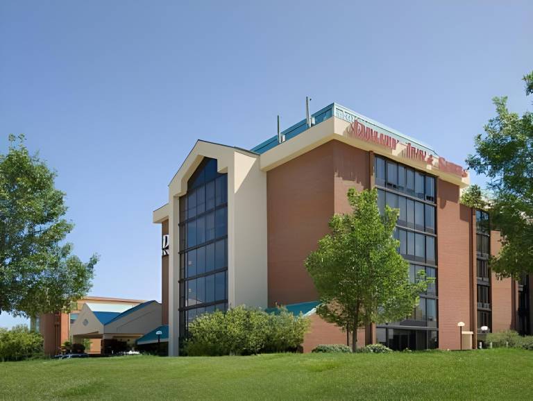 Drury Inn & Suites Columbus Dublin in Franklin, OH