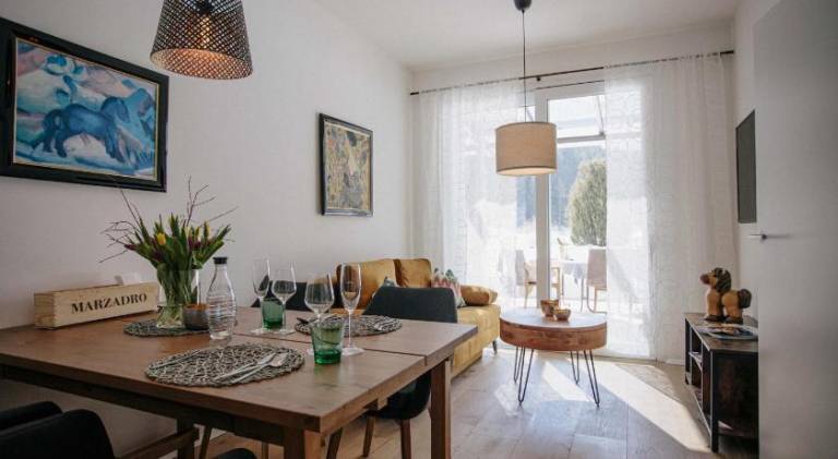 Rental apartment with patio & garden — photo 3