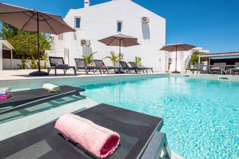 Fully equipped pleasant villa with garden, private pool & jacuzzi | Pet-friendly — photo 2