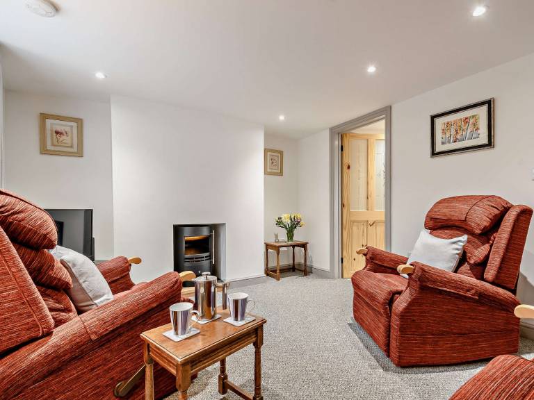 Cottage Painswick