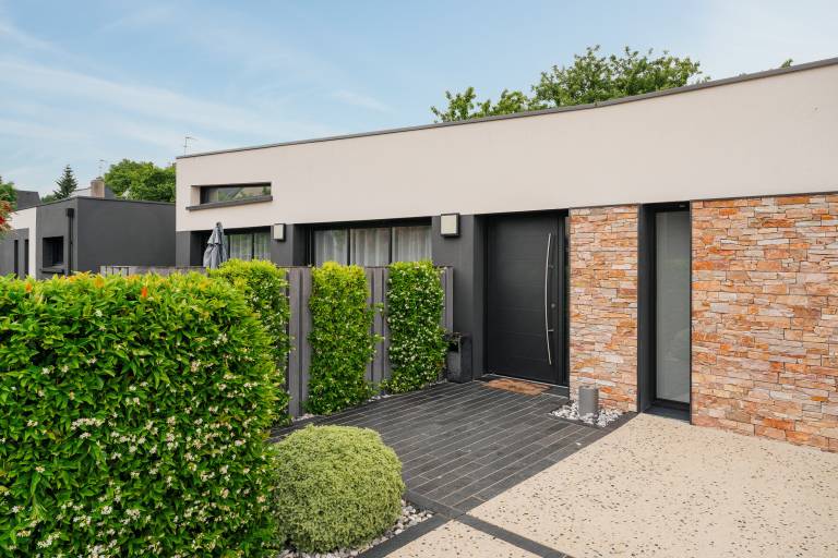 Villa “De Standing” with Private Pool, Wi-Fi, and Air Conditioning — photo 2