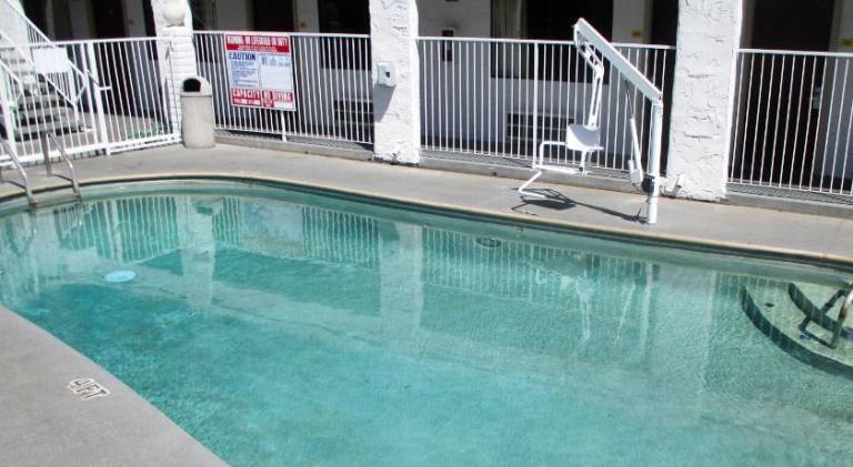 Motel 6 Fresno, CA — photo 3