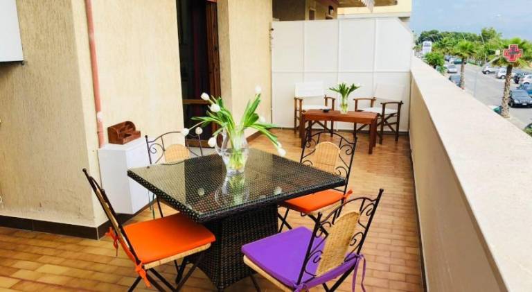 Vacation home with 1 room for 5 persons in Alba Adriatica