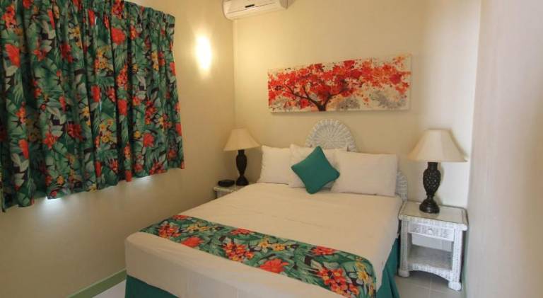 Serviced apartment Worthing