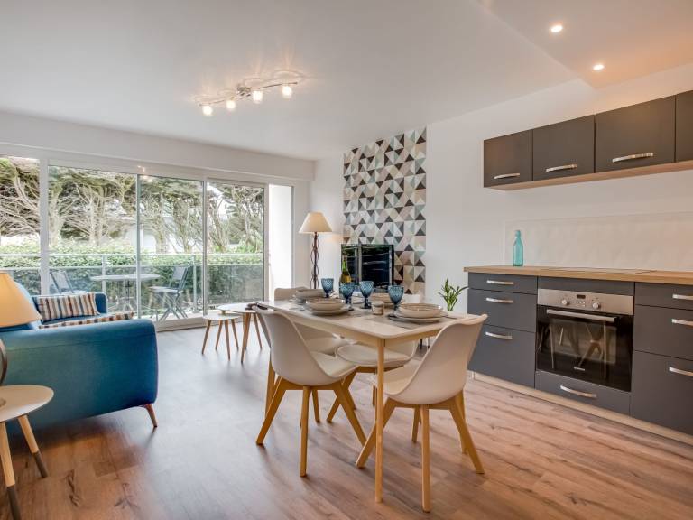 Fully equipped beautiful rental apartment with terrace & garden | Beach nearby | Pet-friendly — photo 4