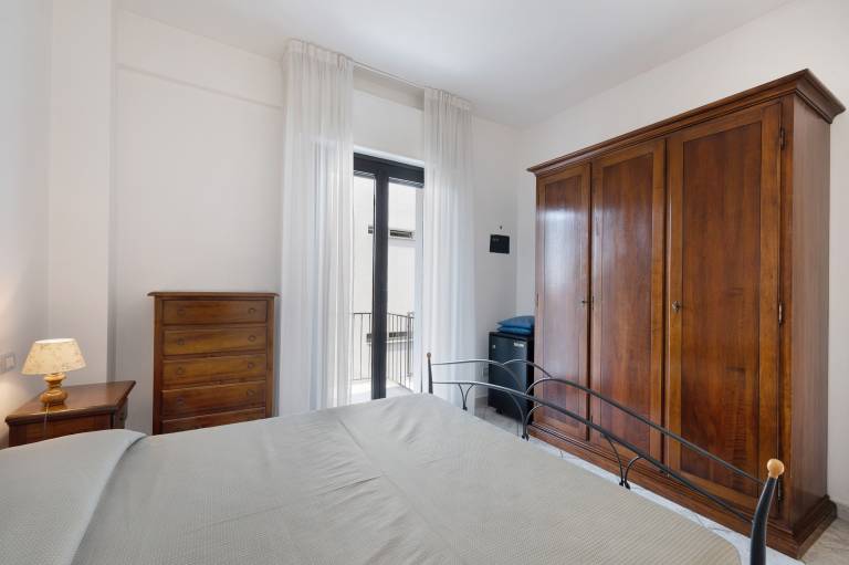 Rental apartment with 1 room for 6 persons — photo 3