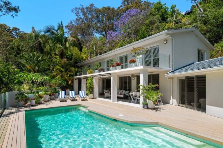 House  Scotland Island