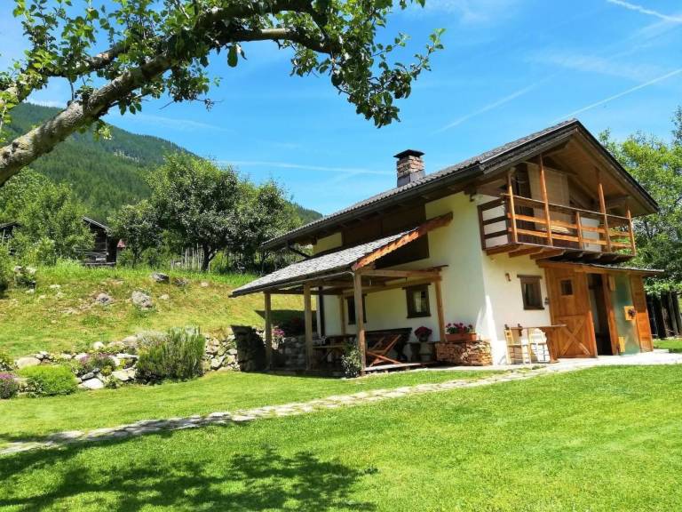 House with garden & BBQ | Nature view — photo 2