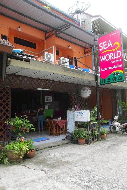 Sea World Guesthouse in Krabi