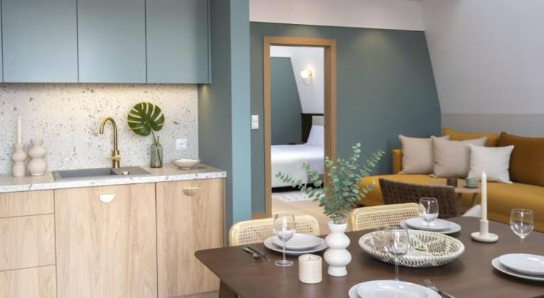 Serviced apartment with terrace — photo 3
