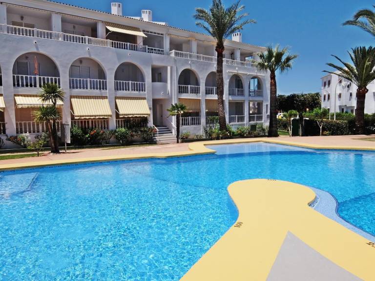 Apartamento  Oliva Nova