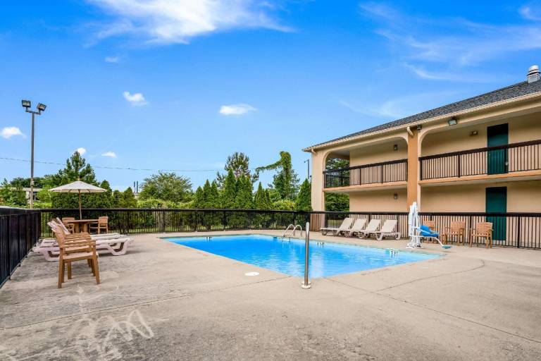 Quality Inn Battleboro - Rocky Mount — photo 2
