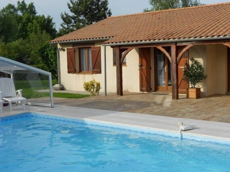 Maison de vacances Eysines