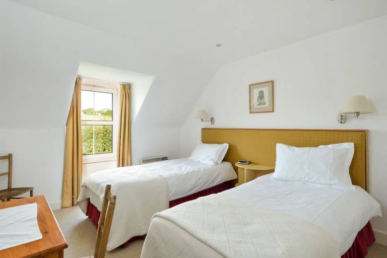 Cottage  Port of Menteith
