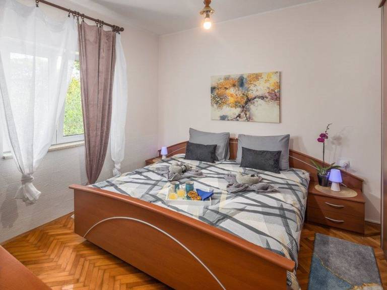 Fully equipped wonderful house with grill, private pool & terrace | Pets allowed — photo 3
