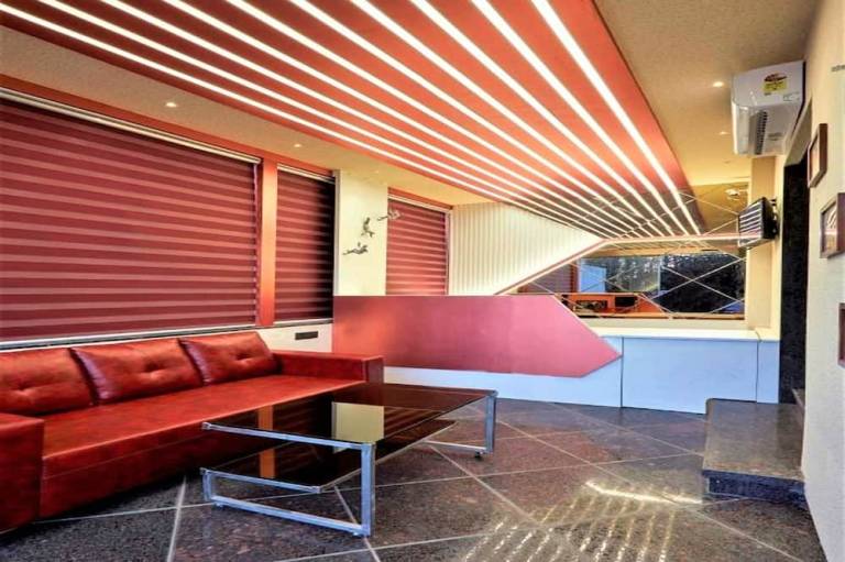 Hotel Rose Gold