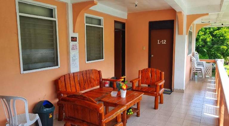 WHITE BEACH GUEST HOUSE — photo 5