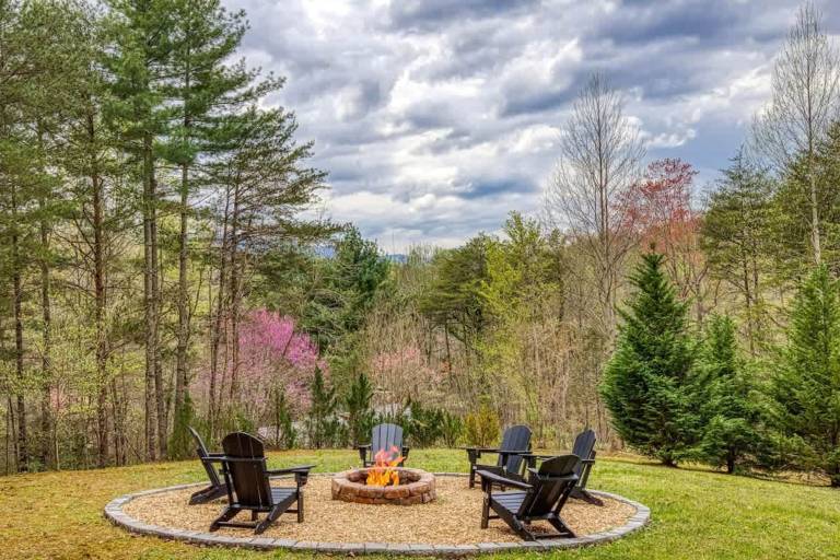 Vacation home with barbecue — photo 3