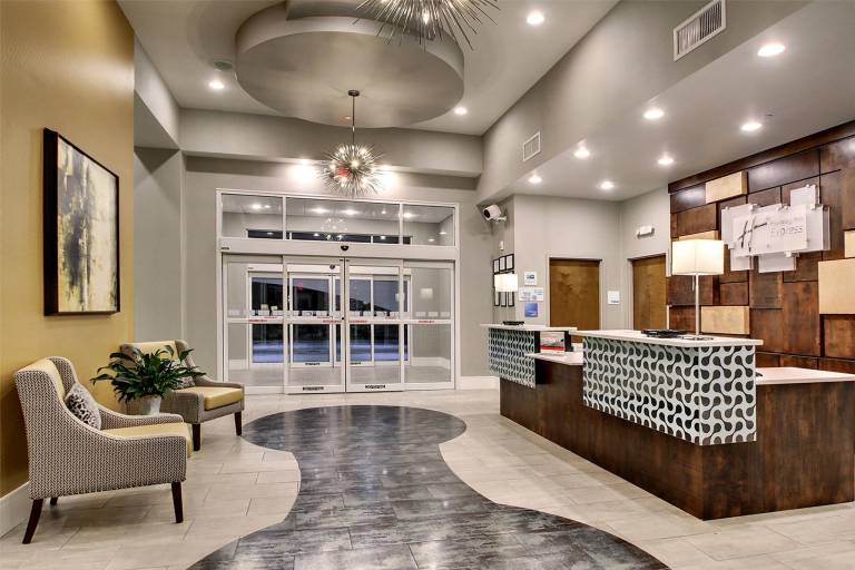 Holiday Inn Express & Suites Albany By IHG — photo 4