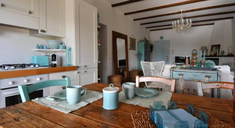 House with 2 rooms for 4 persons — photo 4