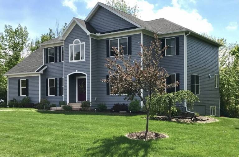House  Ithaca