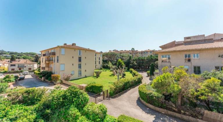 Holiday apartment with 3 rooms for 6 persons — photo 4