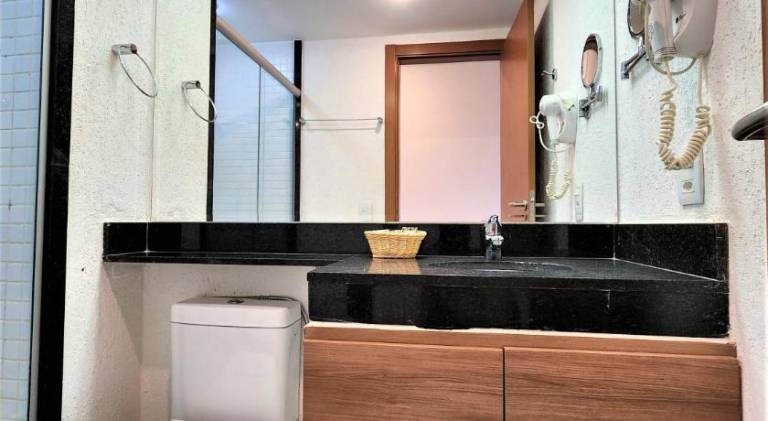 Prime Hospedagens - Hotel Athos Bulcao com varanda — photo 2