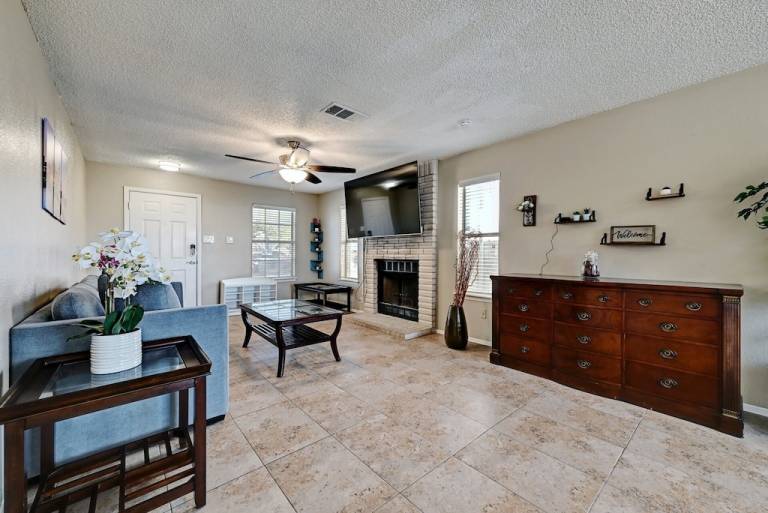 House Pflugerville