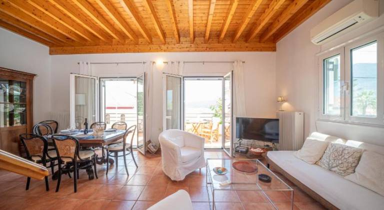 Vacation home with terrace | Suitable for remote work — photo 2