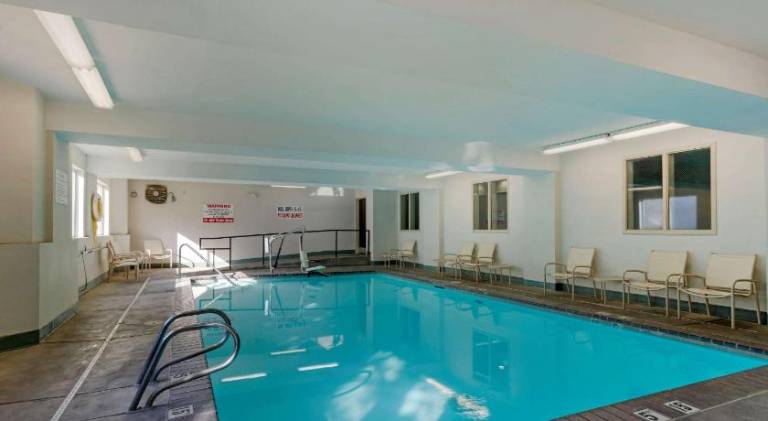 Sleep Inn Ontario — photo 4