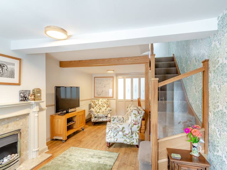 Cottage Goole