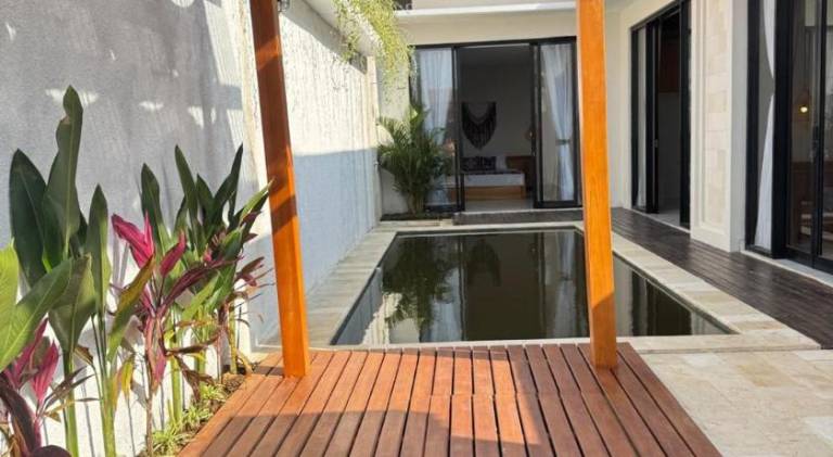 Melva Villa — photo 4