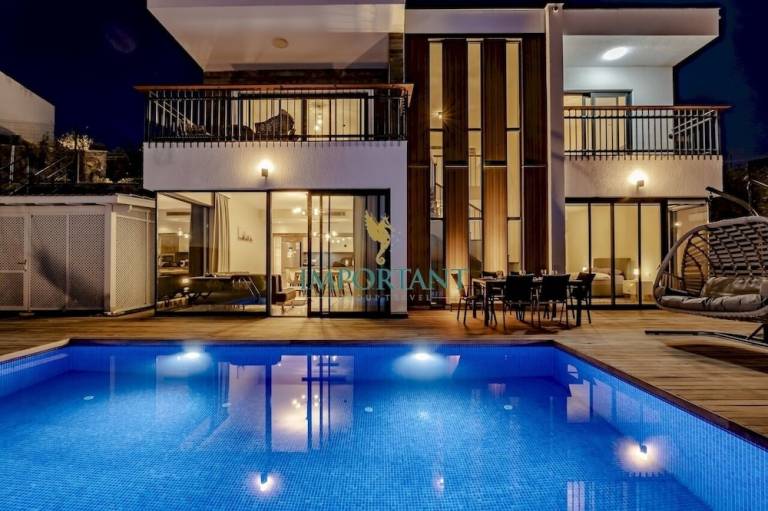Villa  Yalıkavak Mahallesi