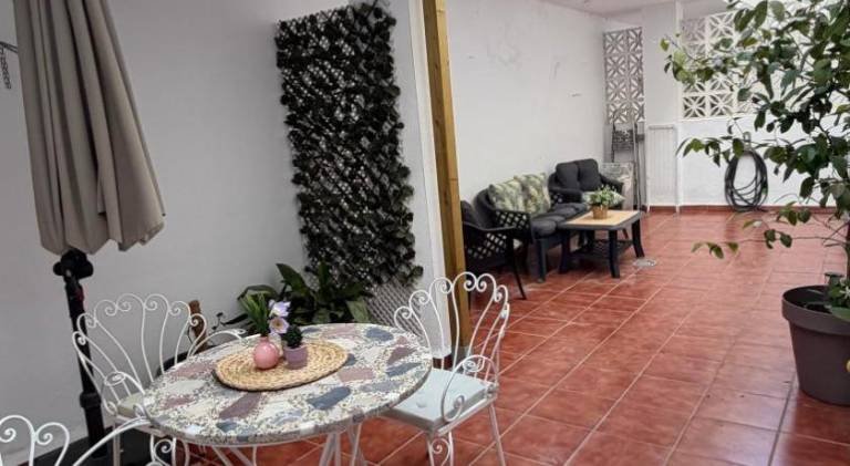 Rental apartment with pool & patio | Dogs allowed — photo 4
