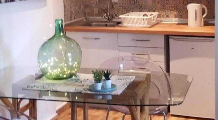 Holiday apartment with terrace, pool & yard | Good for workation | Pet-friendly — photo 4