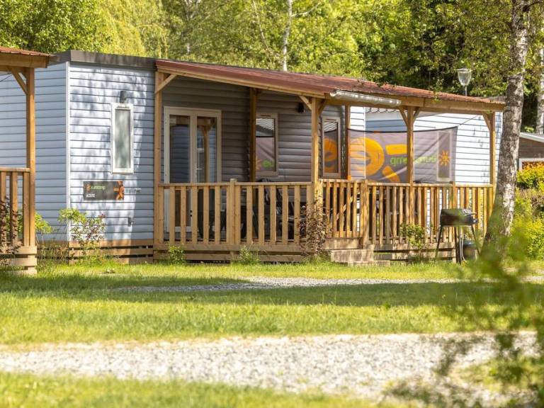 Children-friendly lovely mobile home with terrace & heated pool | Pets allowed — photo 3