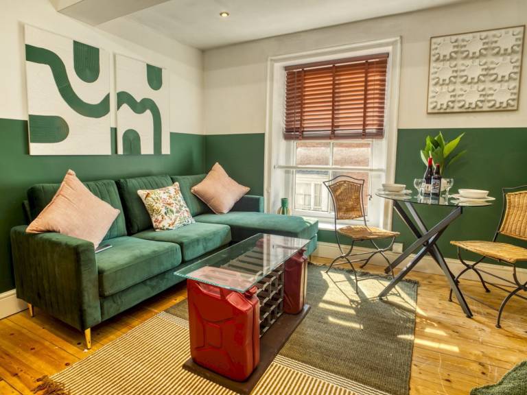 Apartment Lincoln
